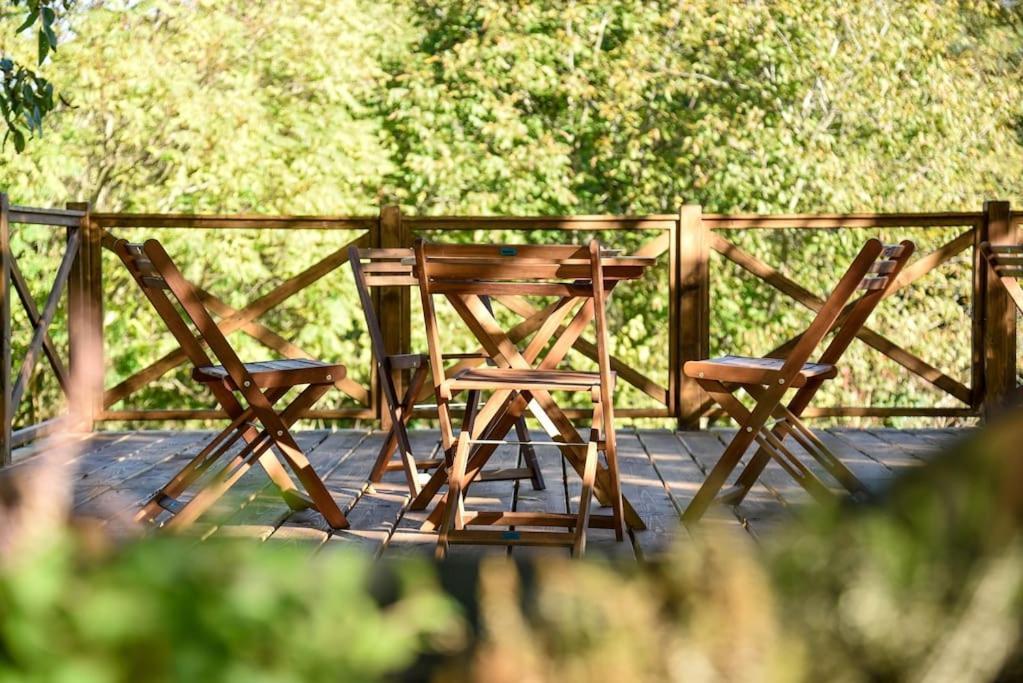 Parokia Apartman Es Coworking A Balaton Mellett Kaptalantoti Exteriör bild